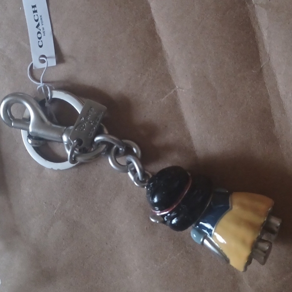 Nwt Disney X Coach Snow White Bear Bag Charm 7539 - Picture 3 of 5